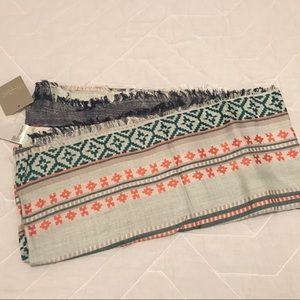 NWT Anthropologie Pattern scarf